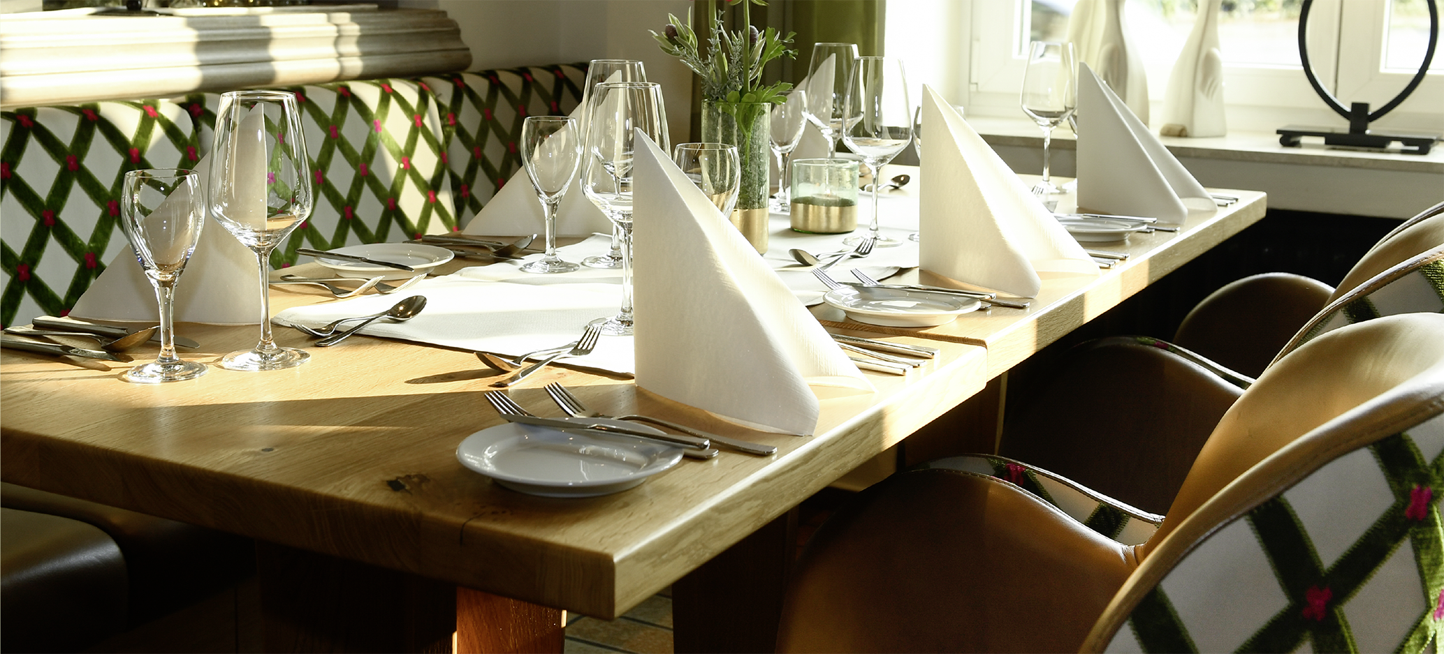 Gedeckter Tisch im Restaurant Kreuzkrug